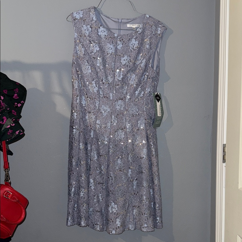 Elegant Lavender Sequin Midi Dress